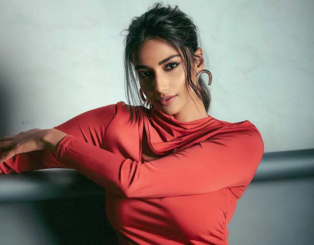 Meenakshi Chaudhary New Pictures